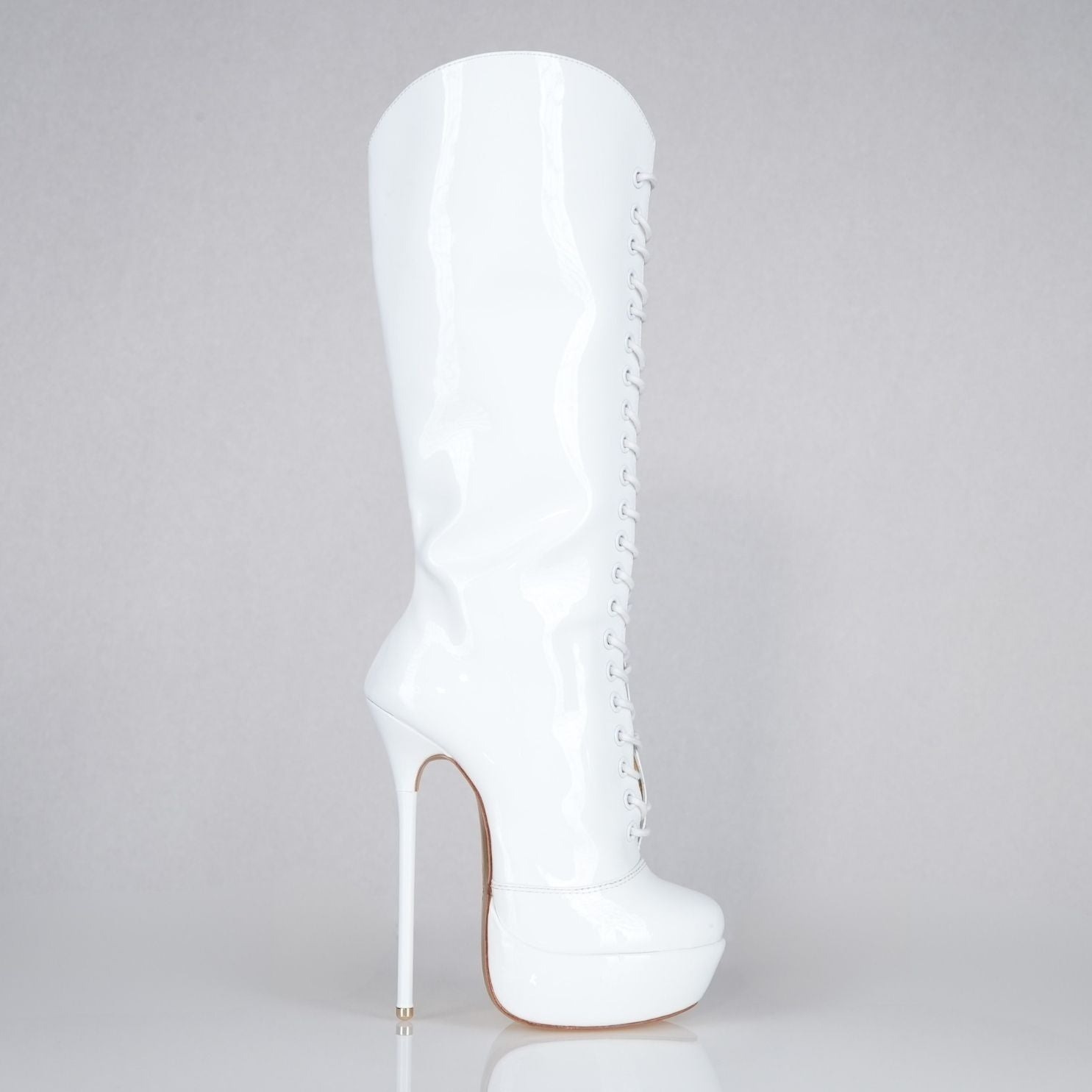 Mistress white patent high heel knee-boots with 160mm (6 inch) Superarch stiletto high heels, extreme high heels with super arch main view.