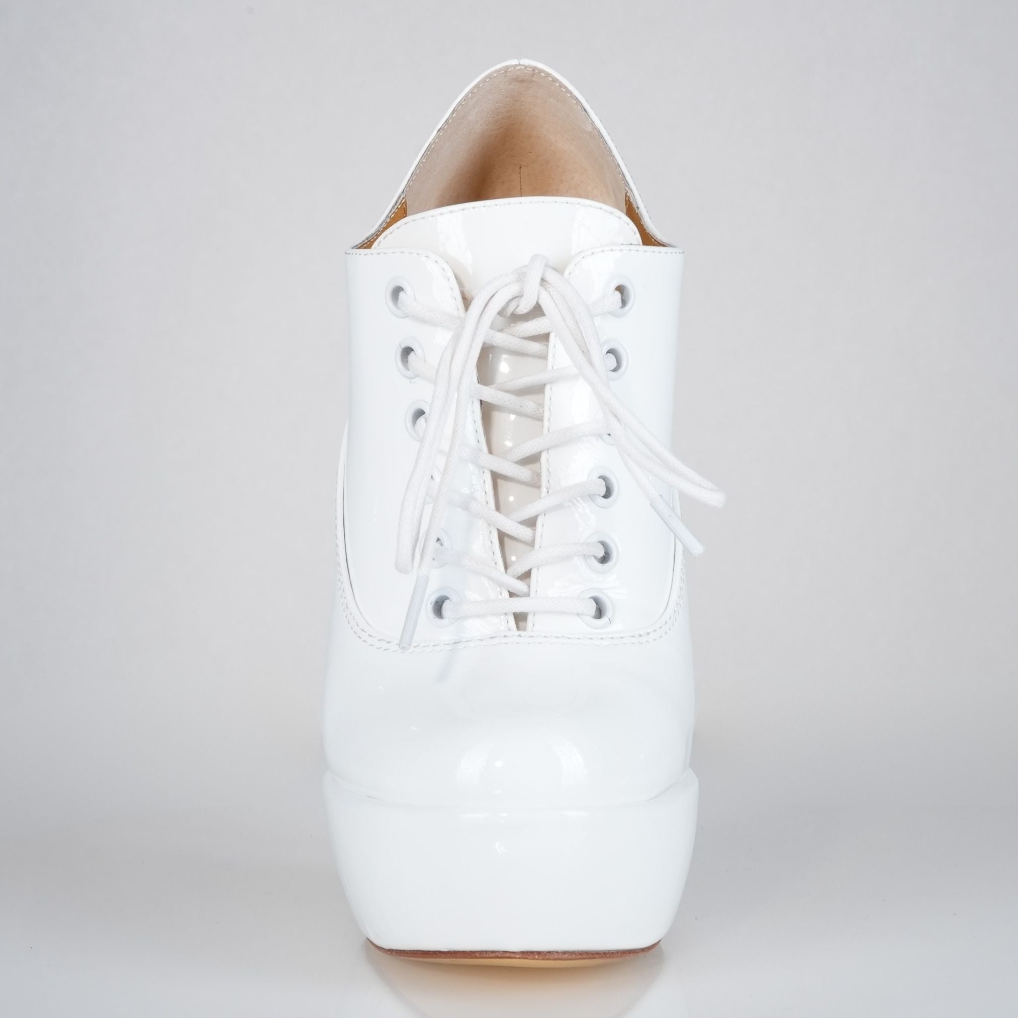 Empress white patent high heel oxfords, 160mm superarch, 6 inch stilettos, Luxe My Body, front view.